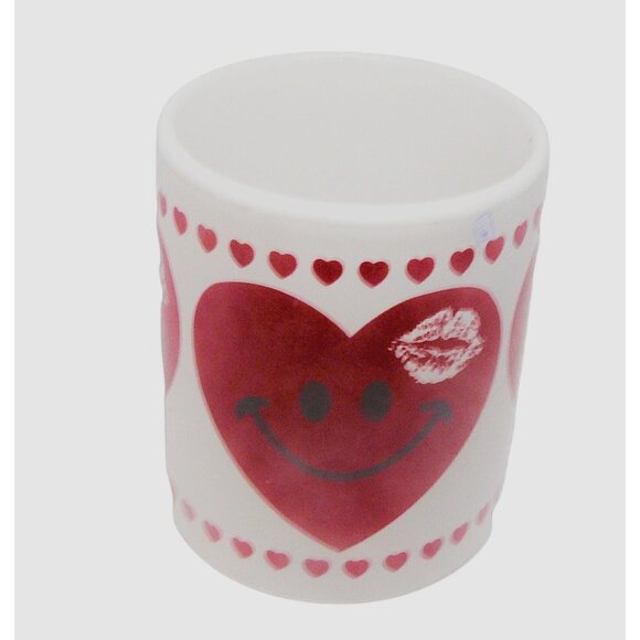 Heart Smiley Face Ceramic Mug With Lipstick Print - Picture 2 of 6